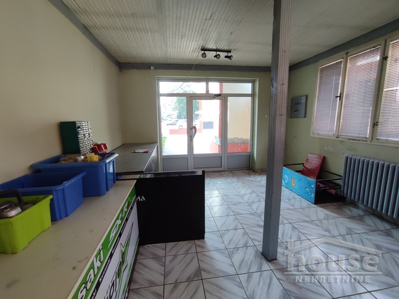 Lokal Izdavanje Novi Sad  80 m2