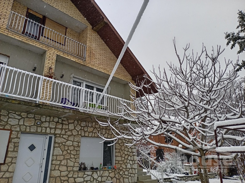 Kuća Prodaja Novi Sad Kuća Prodaja Novi Sad 300 m2
