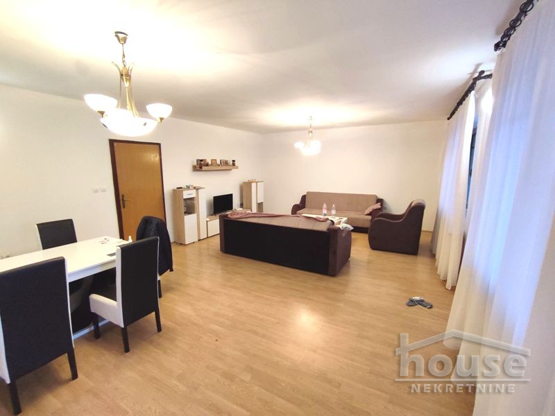 Kuća Prodaja Novi Sad  300 m2