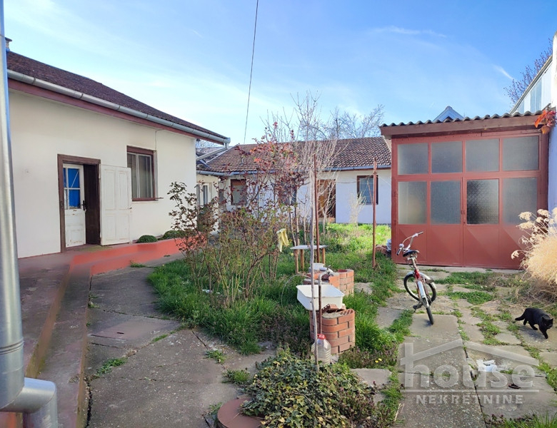 Kuća – Novi Sad, Avijatičarsko Naselje  – ID 3045552.