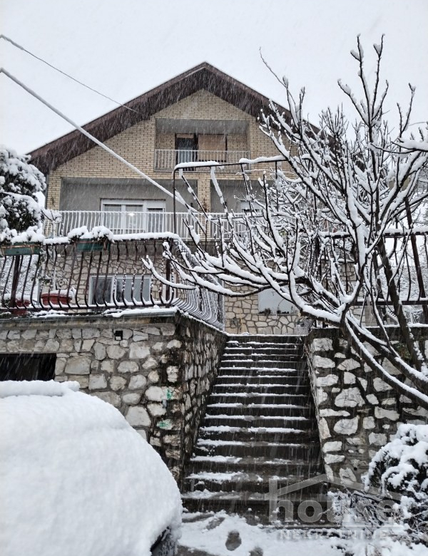 Kuća – Novi Sad, Rakovac – ID 3045621.