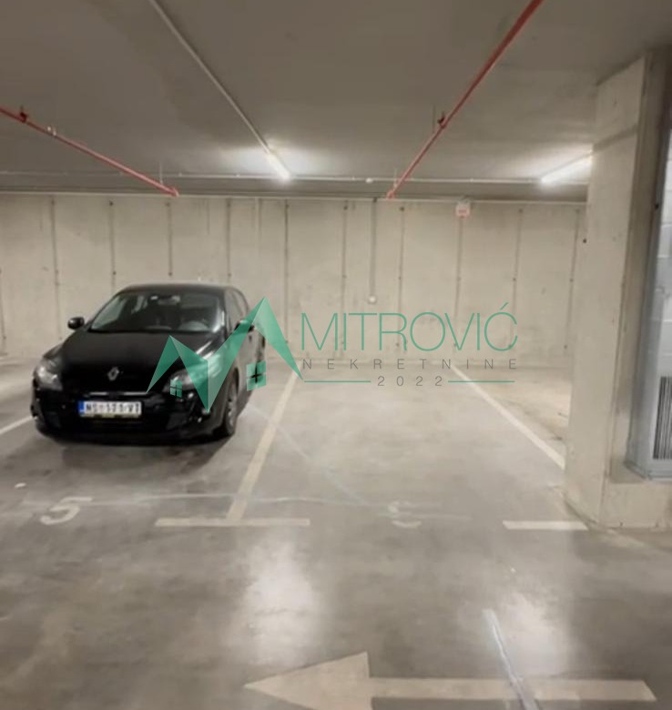 Garaža Prodaja Novi Sad  17 m2