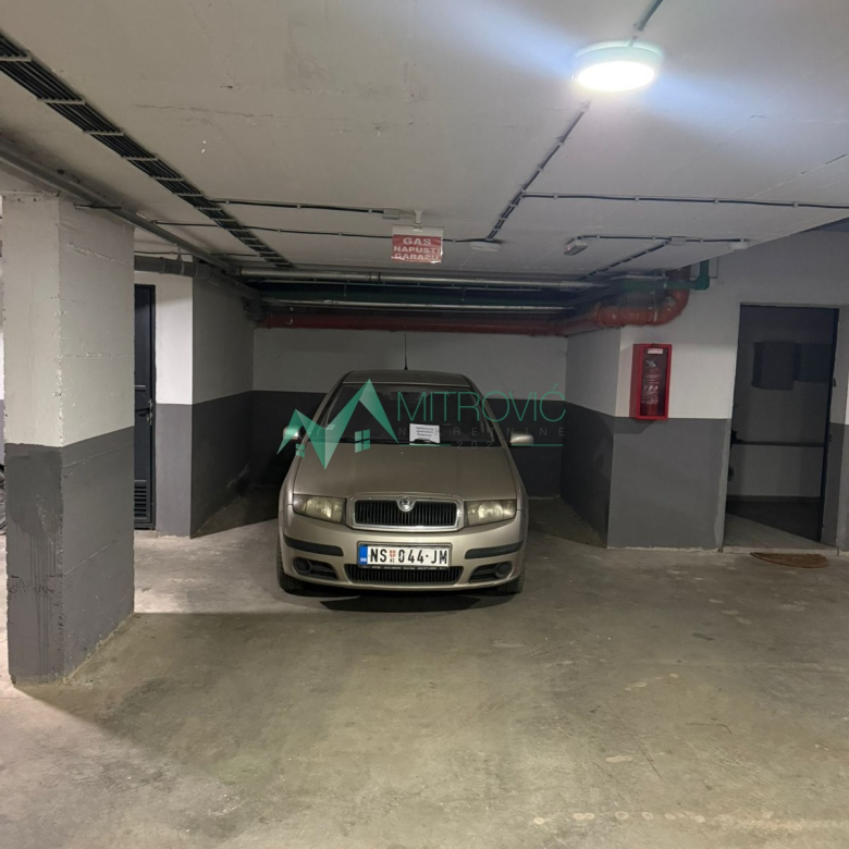 Garaža Prodaja Novi Sad  16 m2