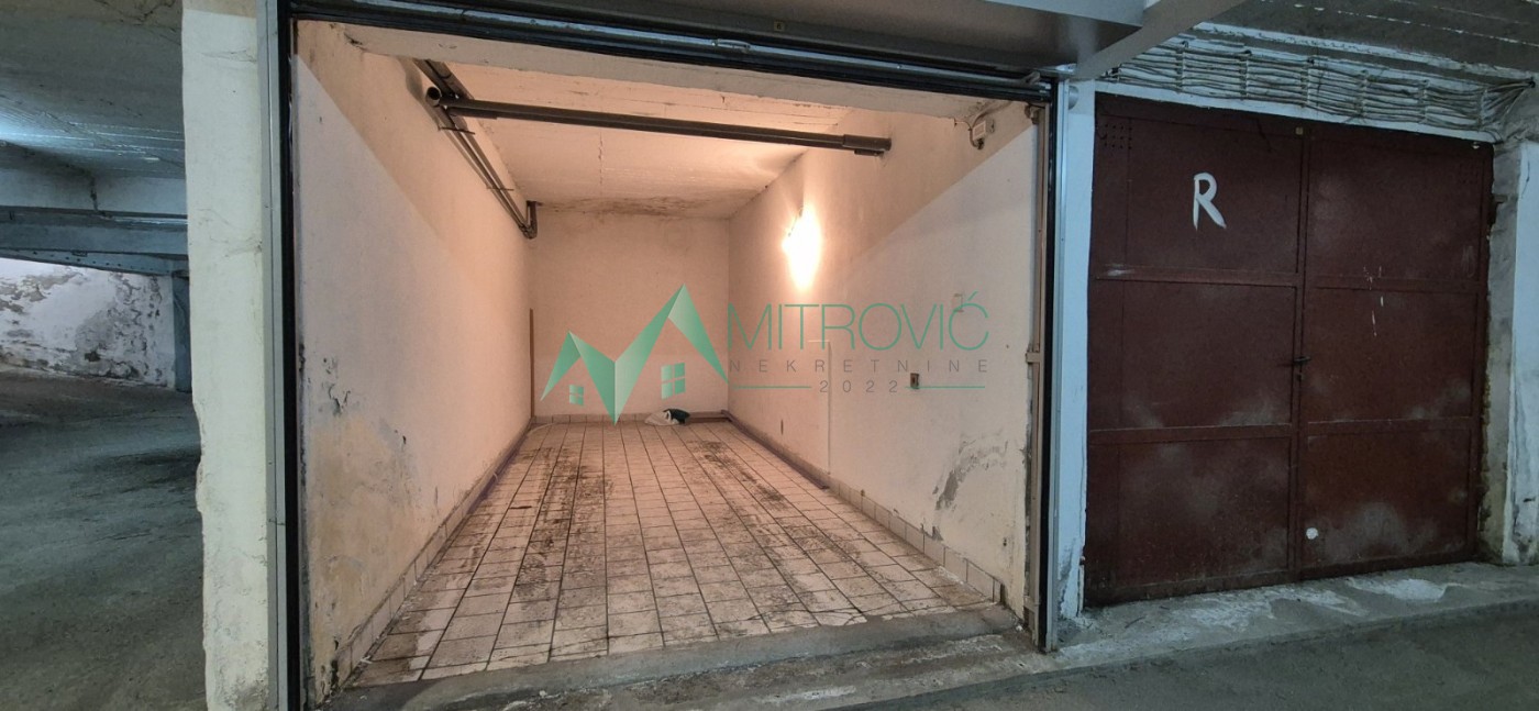 Garaža Prodaja Novi Sad  17 m2