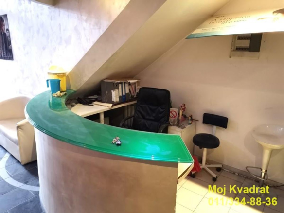 Lokal Izdavanje Beograd Lekino Brdo 230 m2