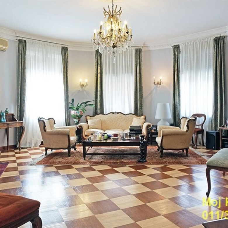 Stan Izdavanje Beograd Trg Republike 190 m2