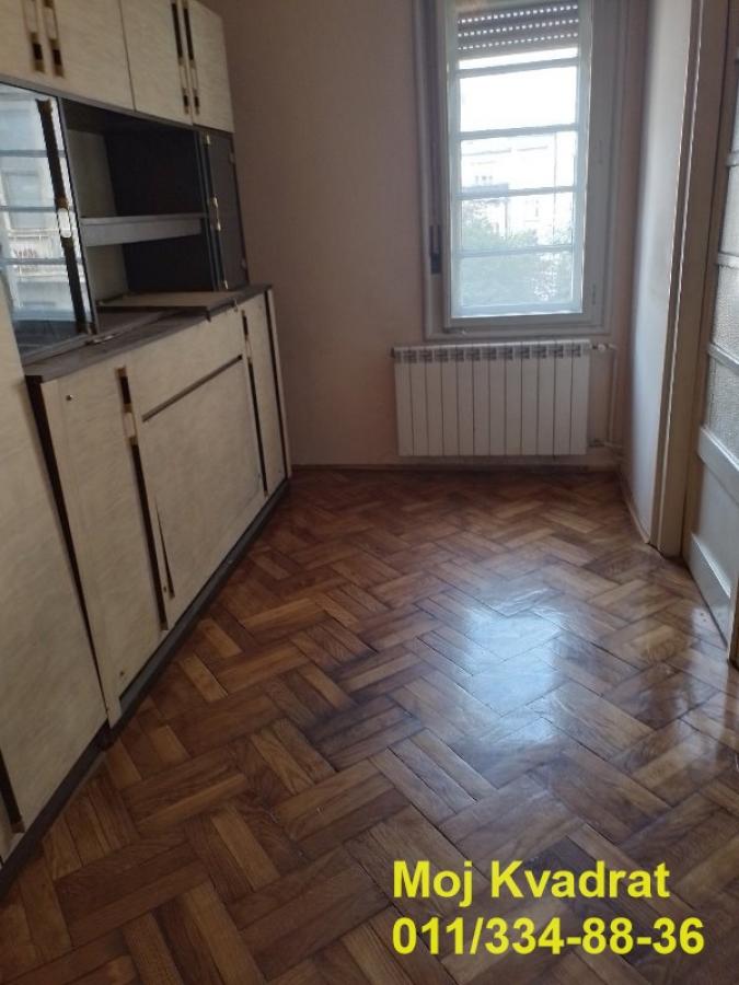 Stan Prodaja Beograd Stan Prodaja Beograd Studentski Trg 77 m2