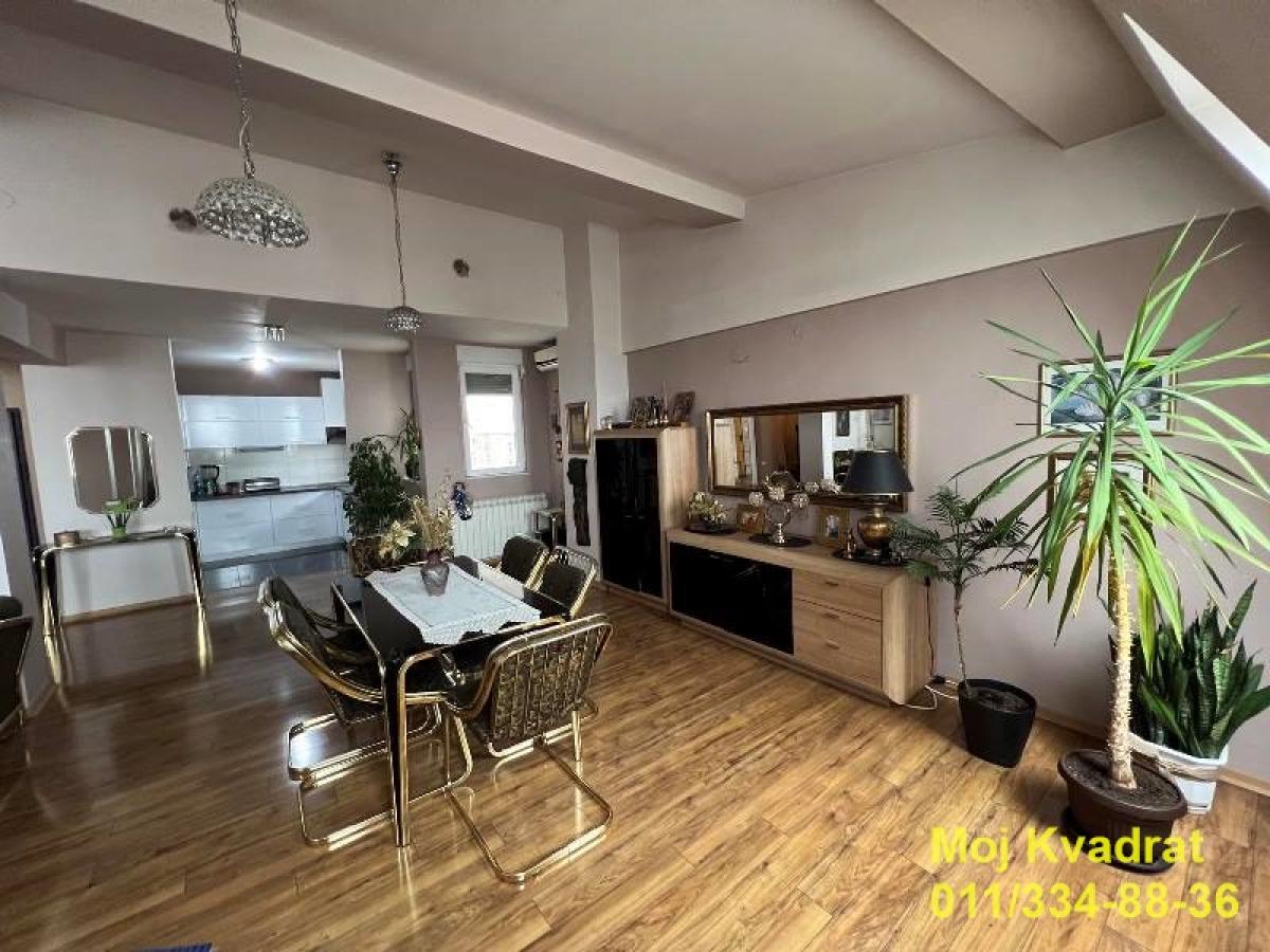 Stan Prodaja Beograd Hram Svetog Save 160 m2