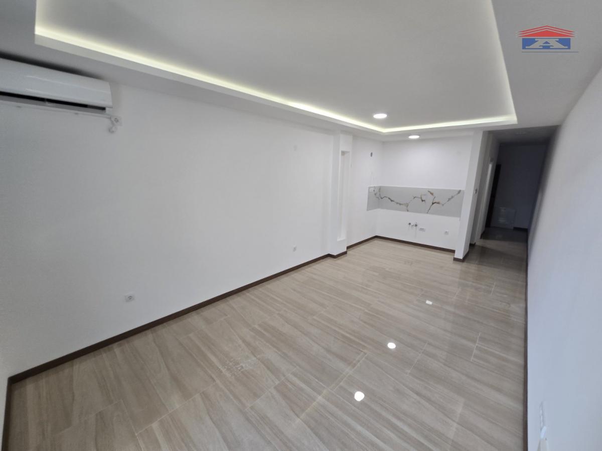 Stan Izdavanje Novi Sad  33 m2