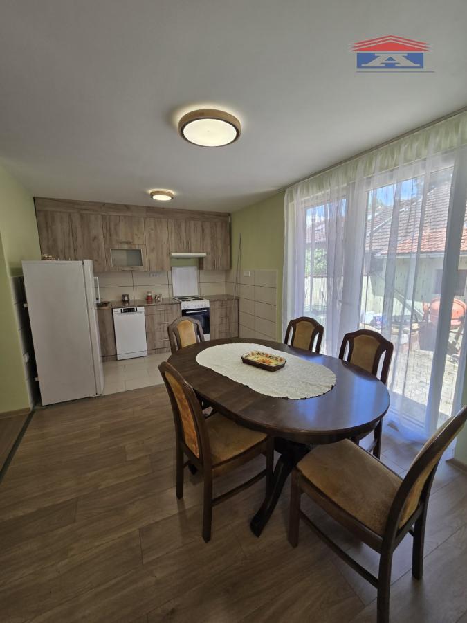 Kuća Izdavanje Novi Sad  60 m2