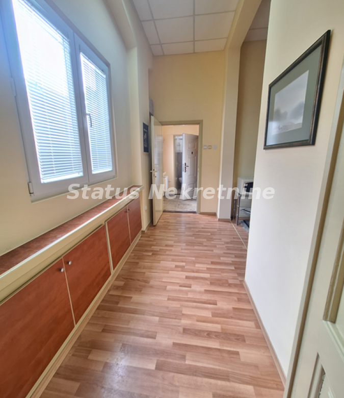 Stan Izdavanje Novi Sad  40 m2