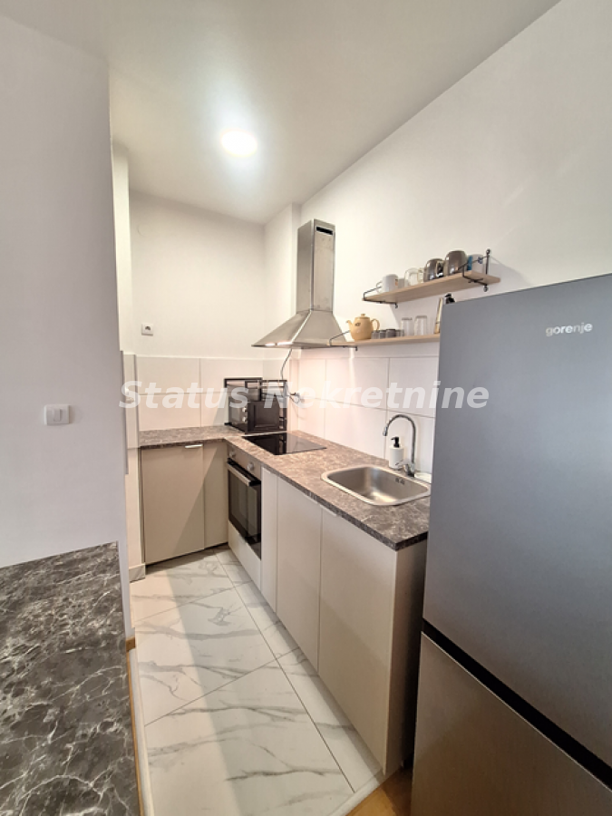 Stan Izdavanje Novi Sad  46 m2
