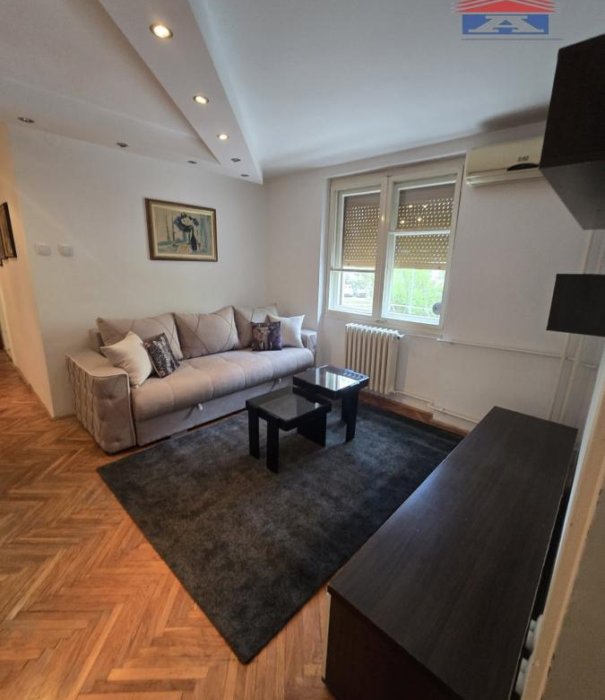 Stan Prodaja Novi Sad  45 m2