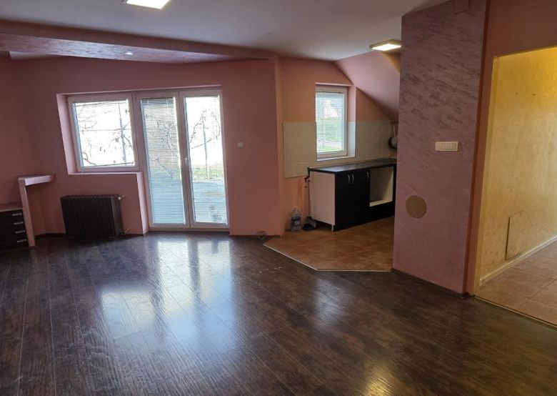 Kuća Prodaja Novi Sad  312 m2
