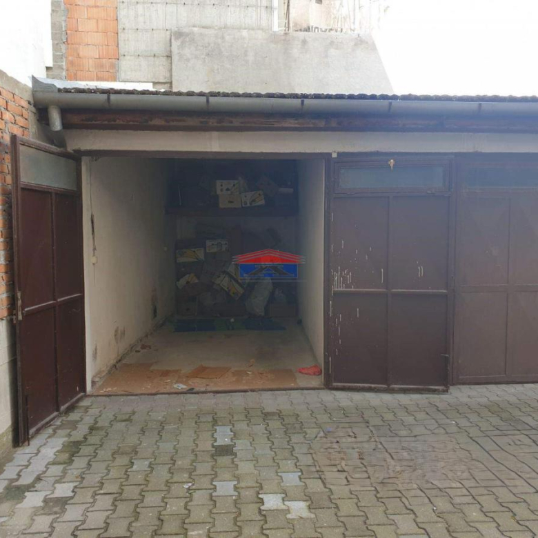 Garaža Prodaja Novi Sad  14 m2
