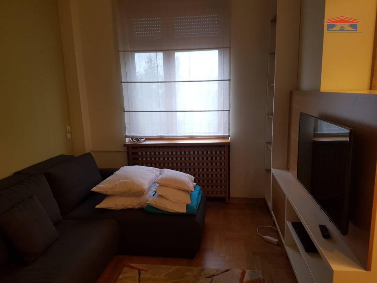 Stan Izdavanje Novi Sad  69 m2