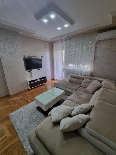 Stan Prodaja Novi Sad  59 m2