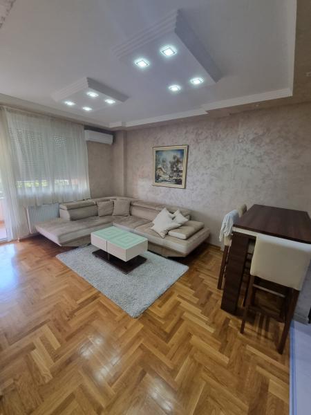 Stan Prodaja Novi Sad  59 m2