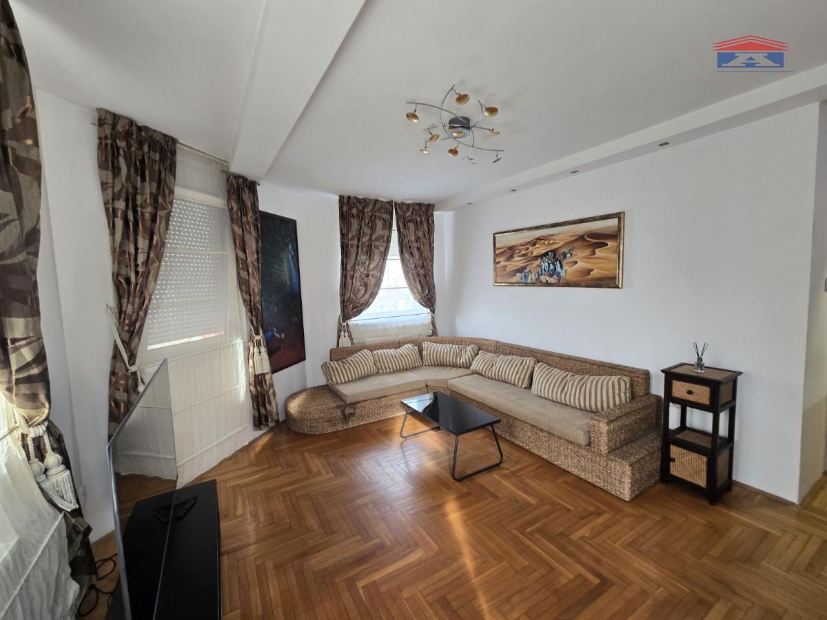 Stan Izdavanje Novi Sad  59 m2