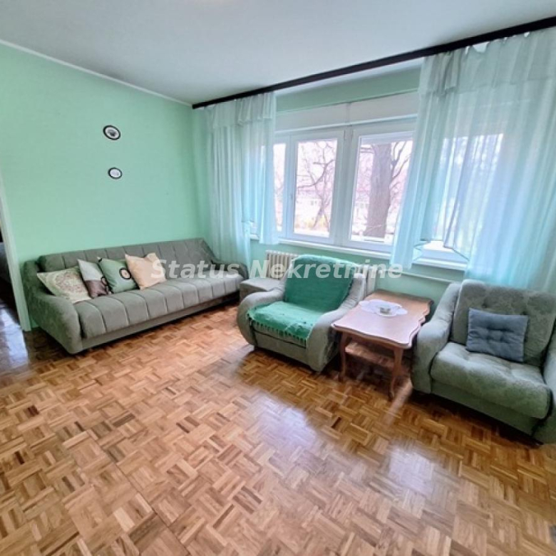 Stan Izdavanje Novi Sad  51 m2