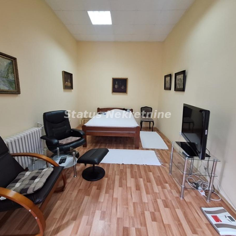 Stan Izdavanje Novi Sad  40 m2
