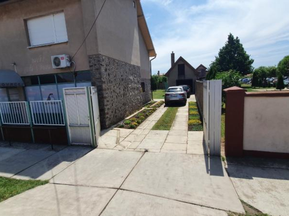Kuća Prodaja Temerin  230 m2