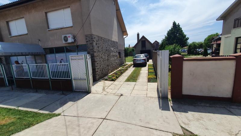 Kuća Prodaja Temerin  230 m2