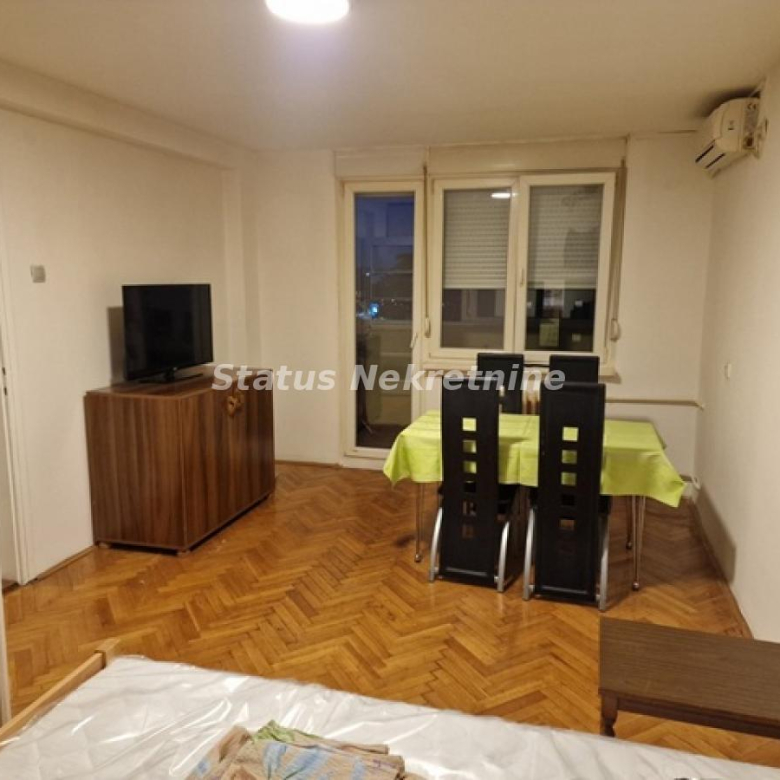 Stan Izdavanje Novi Sad  60 m2