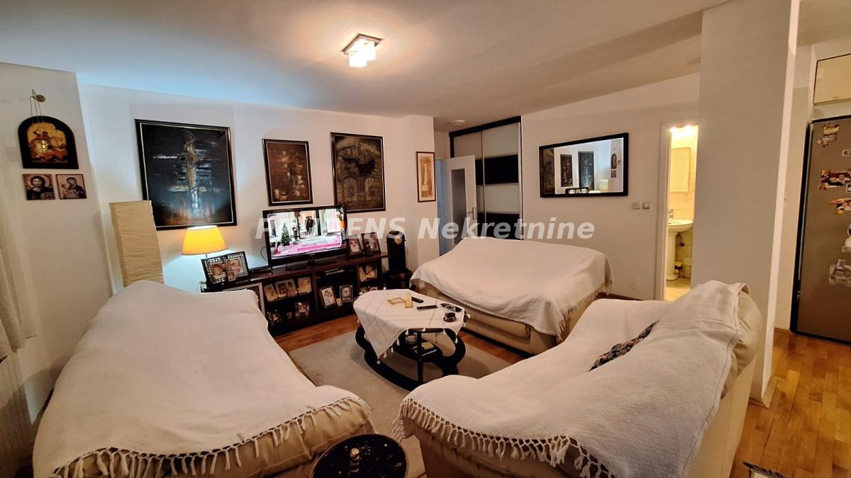 Stan Prodaja Beograd Stan Prodaja Beograd Crveni Krst 109 m2
