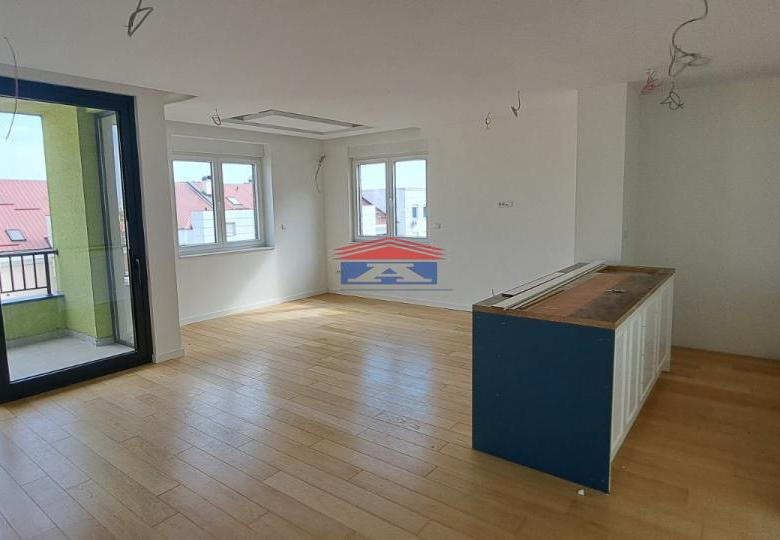 Stan Prodaja Novi Sad  112 m2