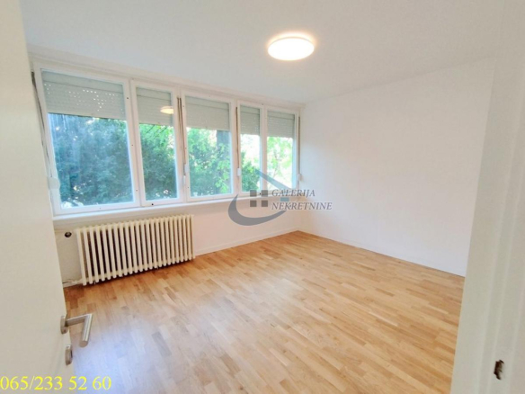 Stan – Beograd, Čukarica Banovo Brdo – ID 5713