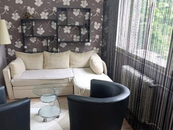 Stan Prodaja Beograd Kanarevo Brdo 56 m2