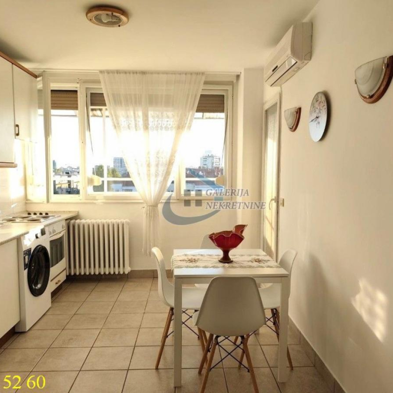 Stan Prodaja Beograd Blok 3 62 m2