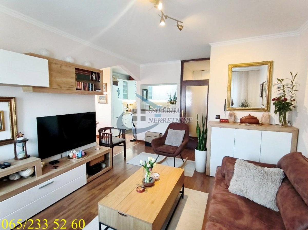 Stan Prodaja Beograd Blok 62 64 m2
