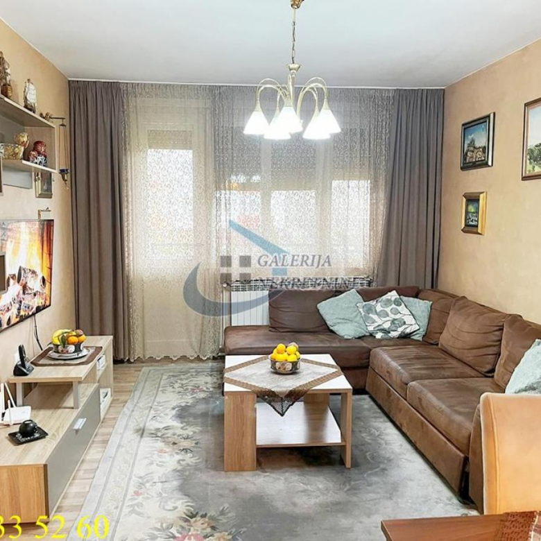 Stan Prodaja Beograd Karaburma 135 m2