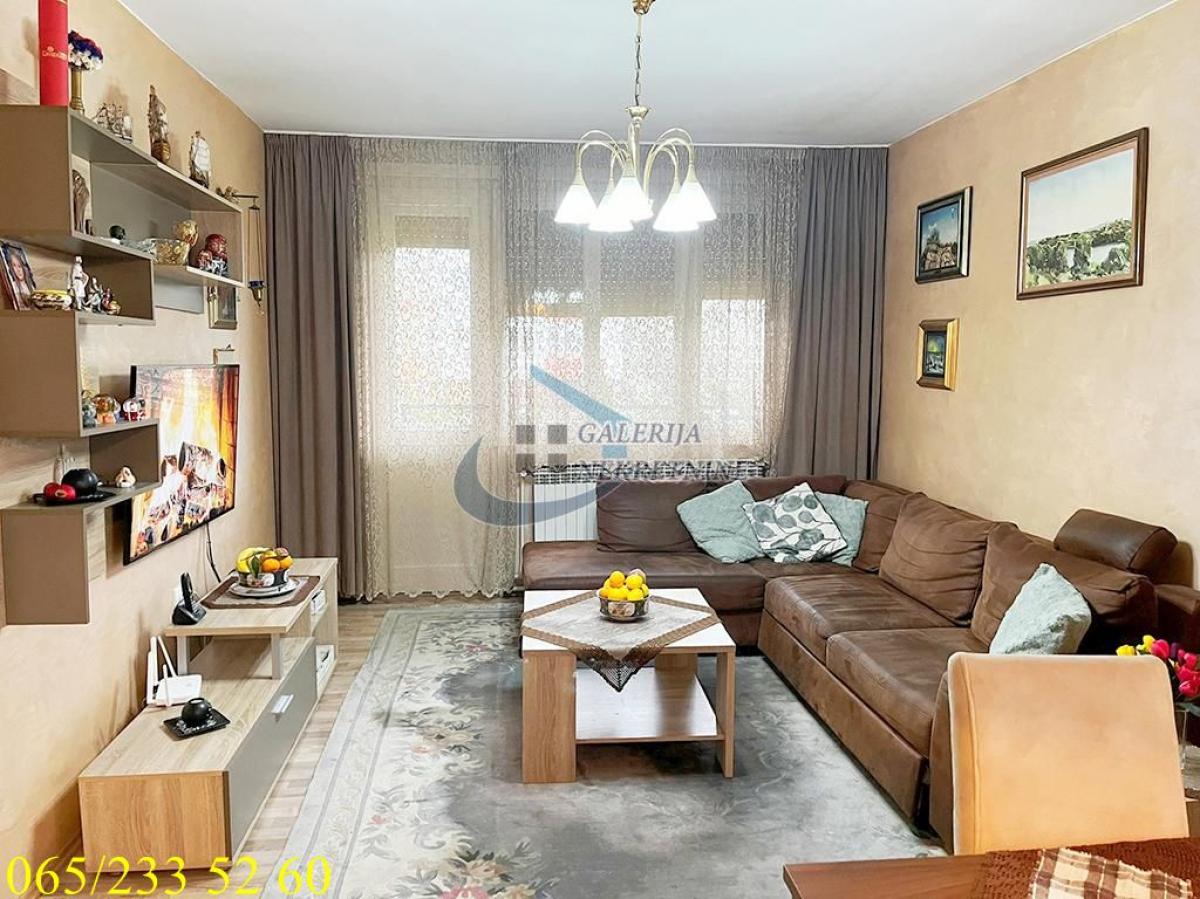 Stan Prodaja Beograd Karaburma 135 m2