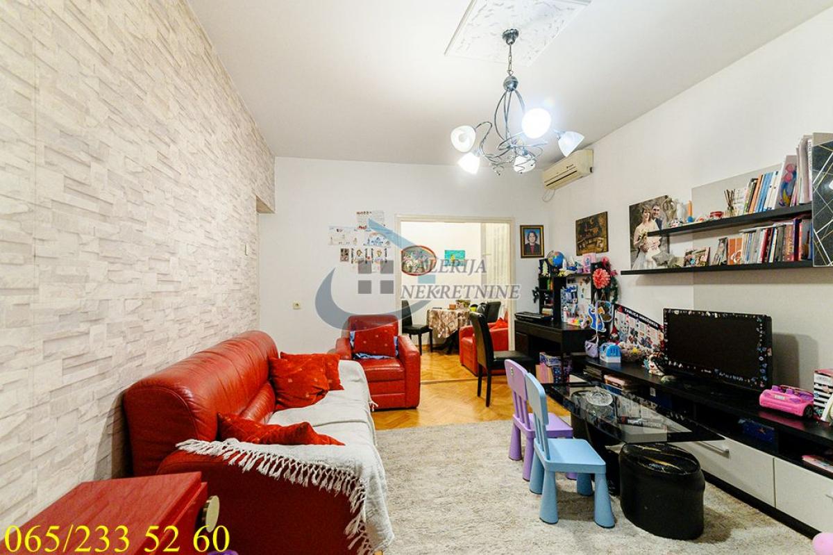 Stan Prodaja Beograd Karaburma 72 m2