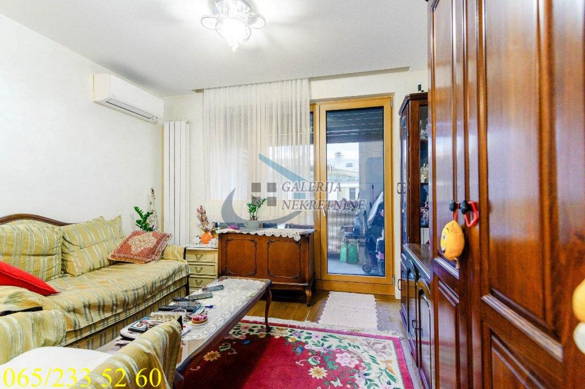 Stan Prodaja Beograd Dušanovac 48 m2
