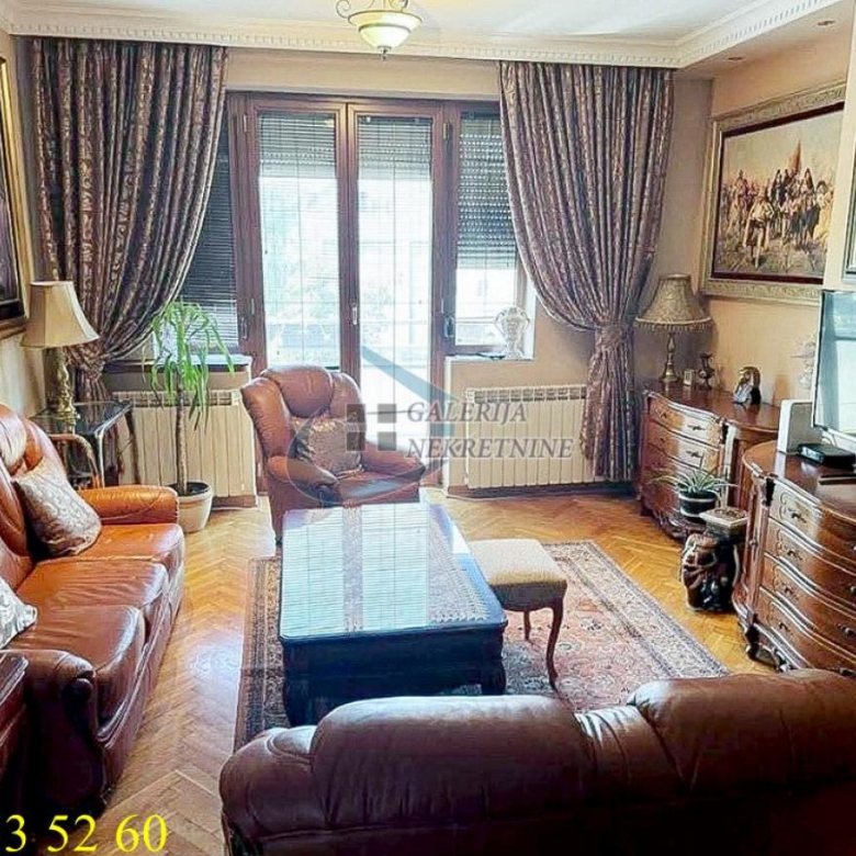 Stan Izdavanje Beograd Skadarlija 85 m2