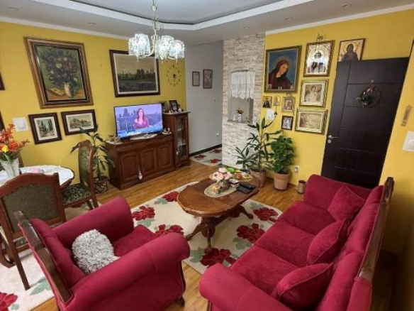 Stan Prodaja Beograd Vojvode Vlahovića 45 m2