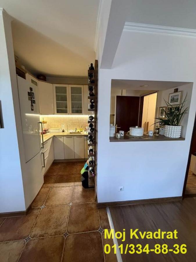 Stan Prodaja Beograd Blok 62 64 m2