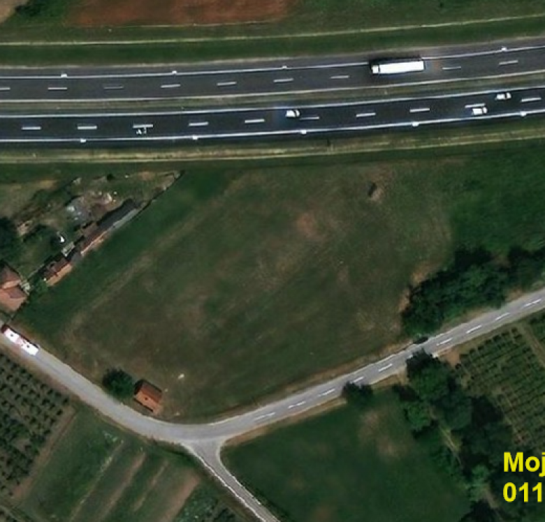 Plac – Beograd, Mladenovac Šepšin – ID 21623.