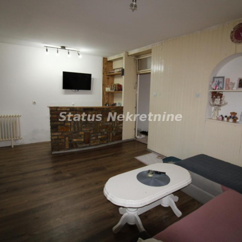 Kuća Prodaja Temerin  229 m2