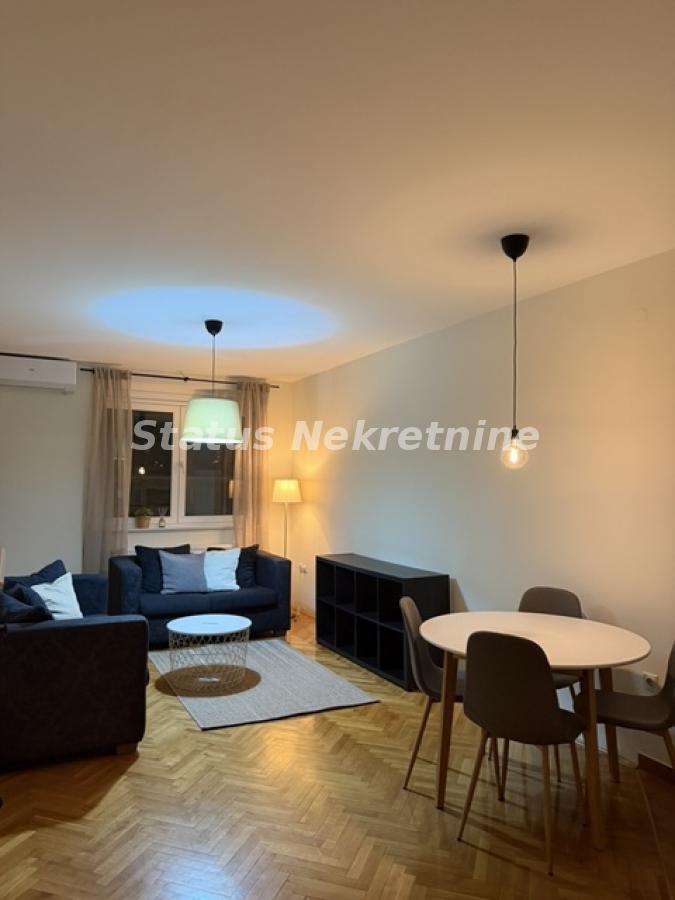Stan Izdavanje Novi Sad  43 m2