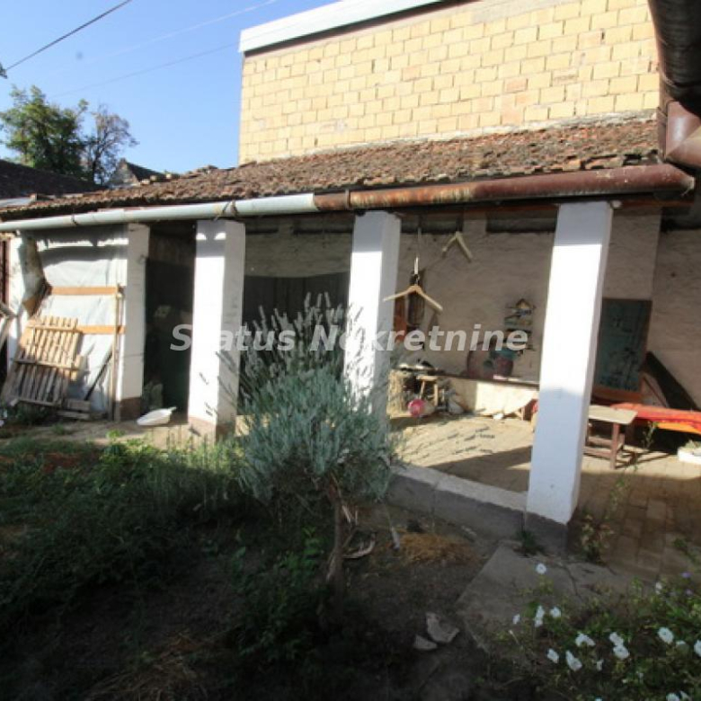 Kuća Prodaja Bačka Topola  111 m2