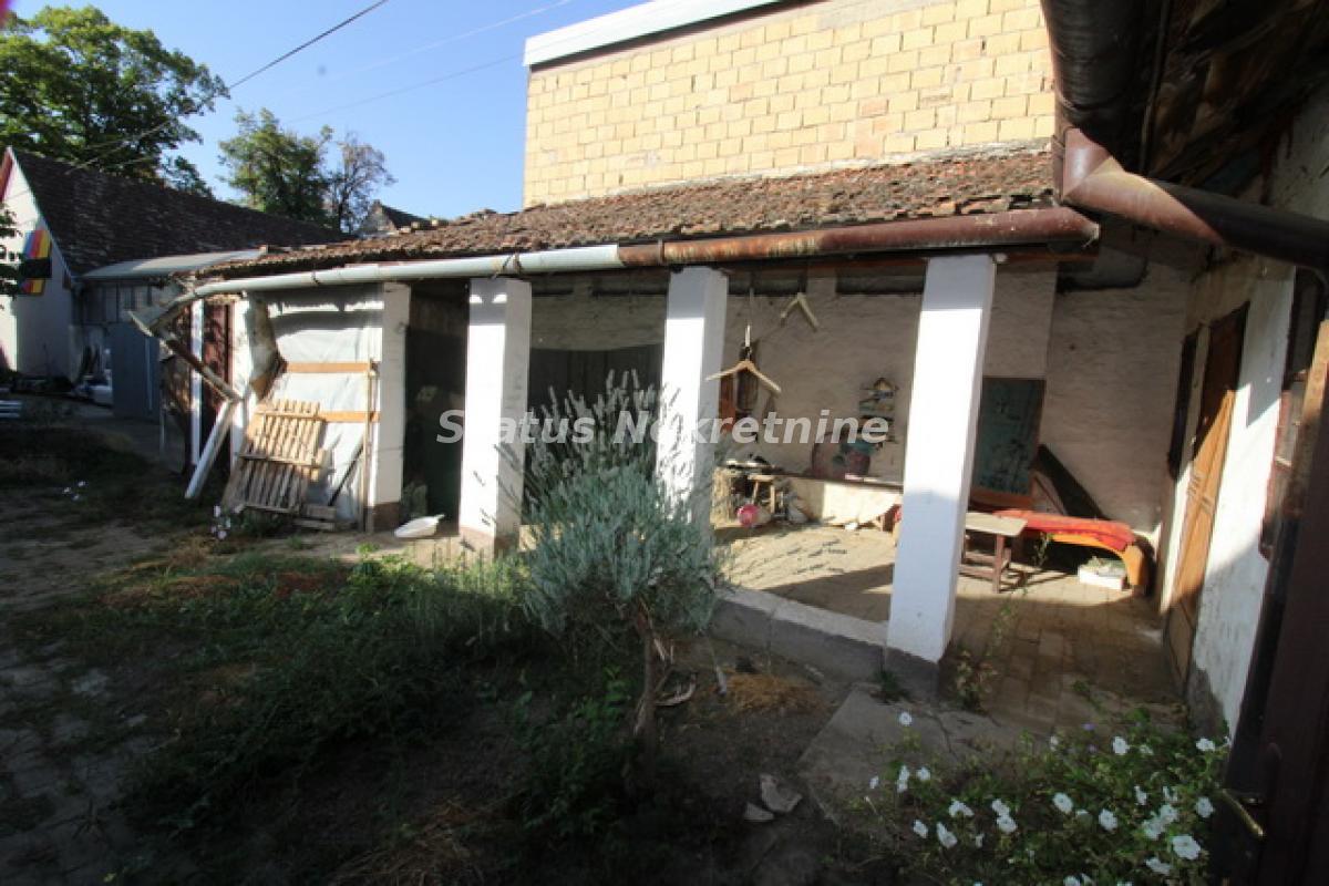 Kuća Prodaja Bačka Topola  111 m2