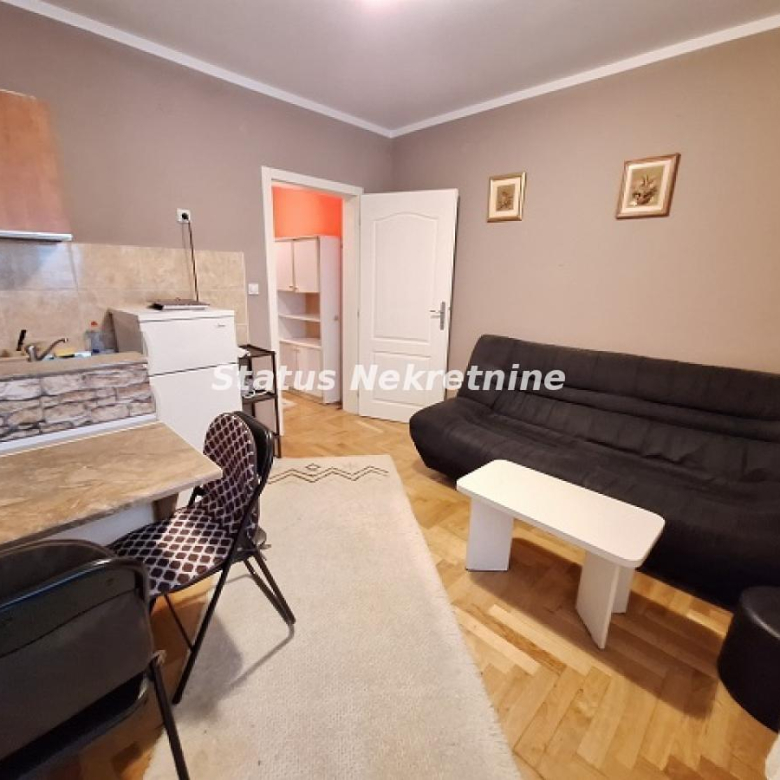 Stan Izdavanje Novi Sad  25 m2
