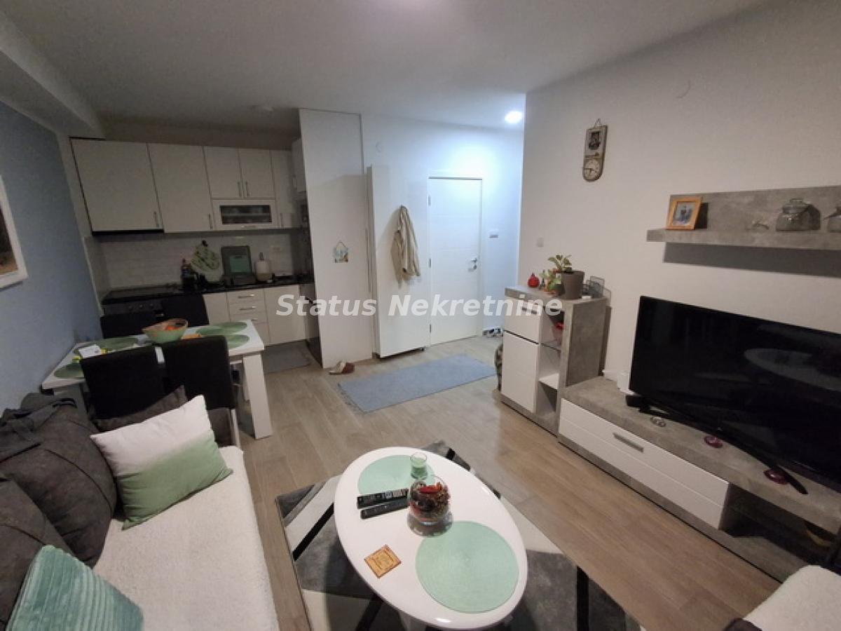Stan Prodaja Novi Sad  35 m2