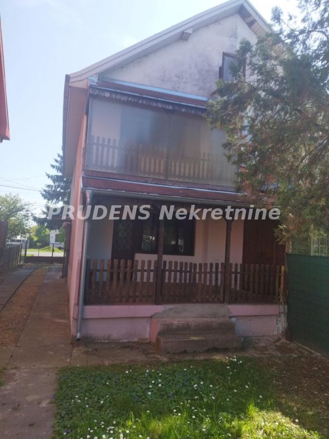 Kuća Prodaja Beograd Kuća Prodaja Beograd Bečmen 150 m2