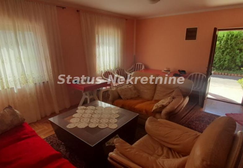 Stan Izdavanje Novi Sad  65 m2
